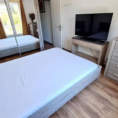 T3 Au Calme A 600 M Des Plages Avec Parking, Wi-fi Et Equipements Modernes - Fr-1-316-331 * Six-Fours-les-Plages